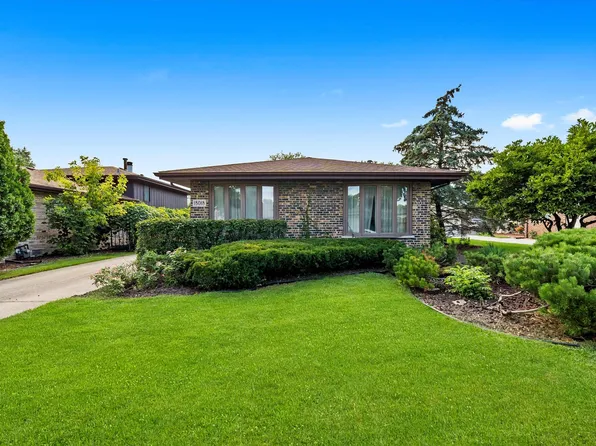 18018 65th Ave, Tinley Park, IL 60477