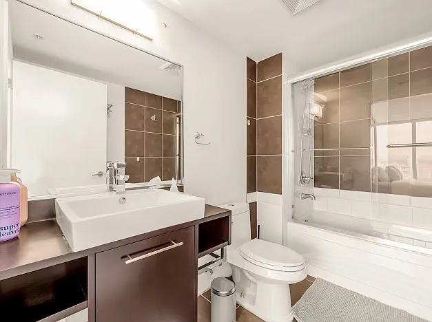 2 bed, $3,900 — Photo 3