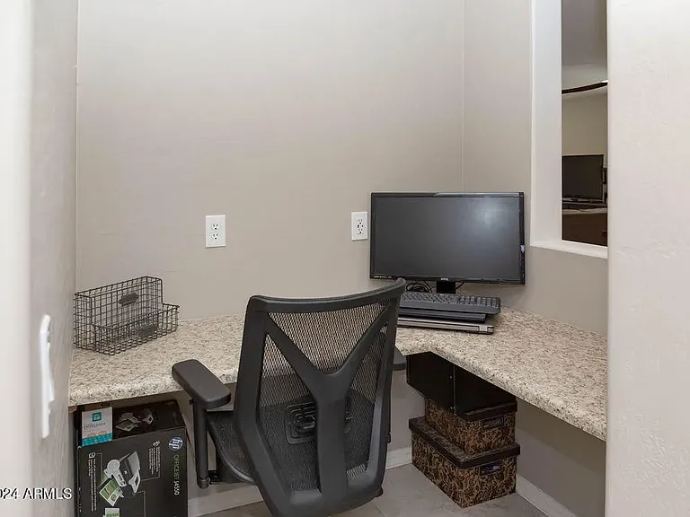 4403 W South Butte Rd — Photo 10