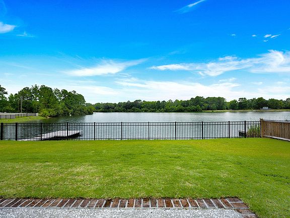 4th image of 2725 Harmony Lake Dr