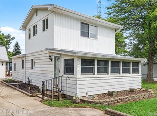 7455 Woodland Rd, Lexington, MI 48450