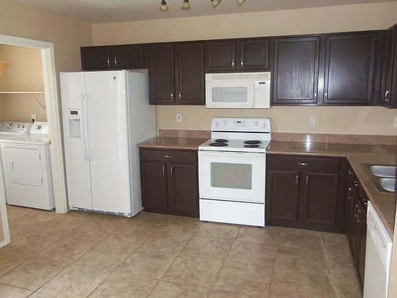 3rd image of 2460 E Hazeltine Way