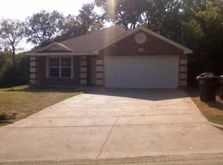 3013 Lincoln Ave, Fort Worth, TX 76106