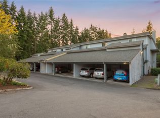 20610 60th Ave W APT F, Lynnwood, WA 98036