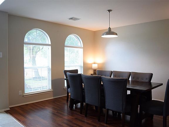 3rd image of 17322 Heathcrest Ct