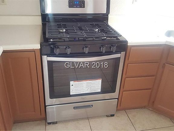 4th image of 3886 Gulliver St