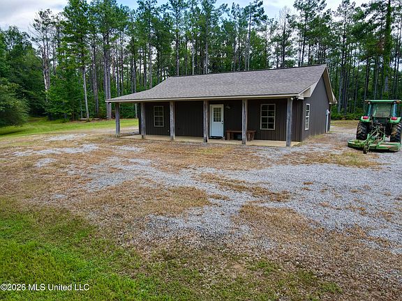 3rd image of 568 Smith Bailey Rd