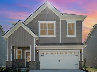 1049 Baltusrol Ln, Lebanon, TN 37087