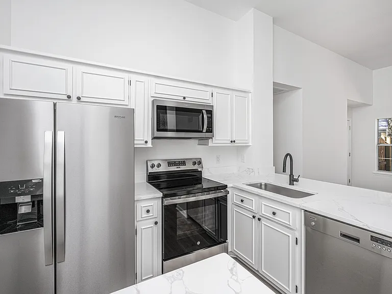 1078 Secessionville Rd — Photo 14