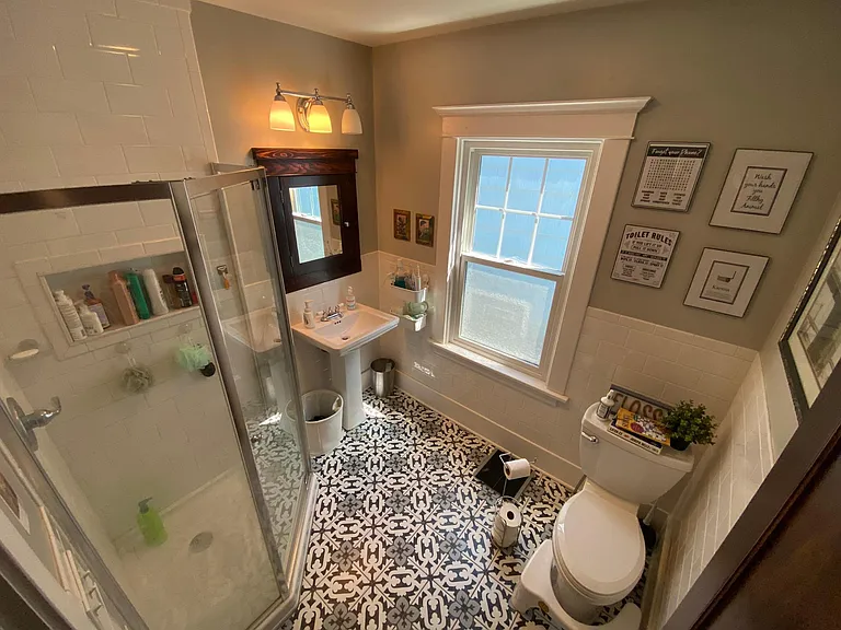 96 Virgil Ave #2 — Photo 29