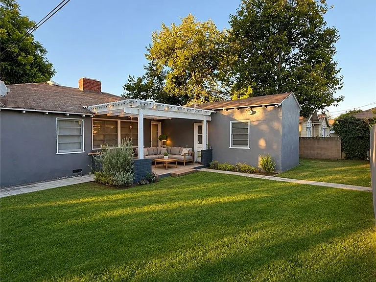 12612 Martha St — Photo 18