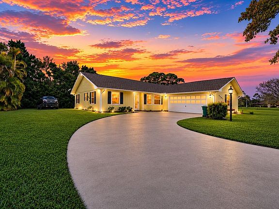 2nd image of 8690 Shadylake Lane
