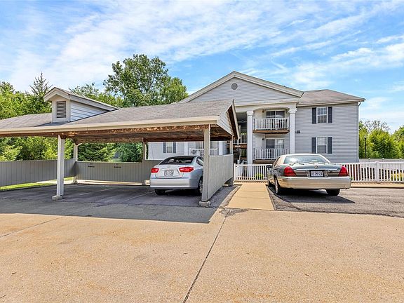5th image of 12400 Somerset Place Dr APT L