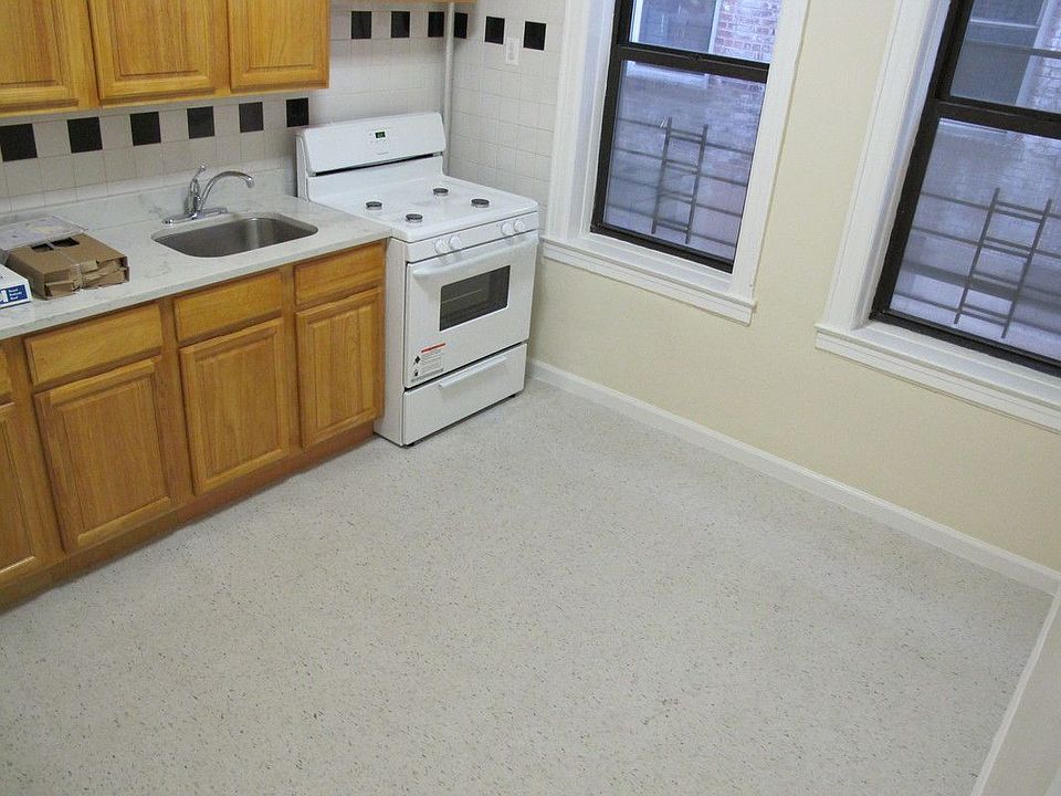 1st image of 4528 42nd St APT 2C