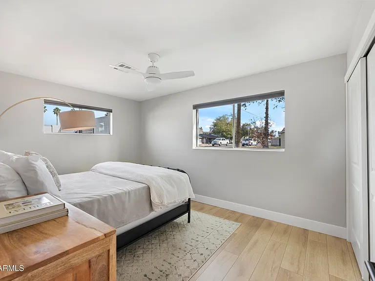 4244 N 35th Pl — Photo 23