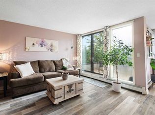 2425 N 90th Ave SW #314, Calgary, AB T2V4X8