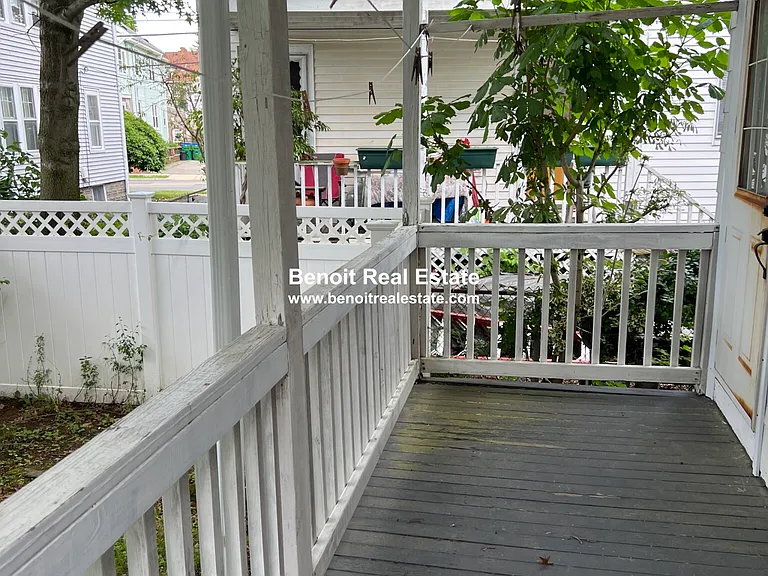 Ash St — Photo 10
