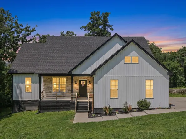 245 Hickory Ridge Ln, Hartsville, TN 37074
