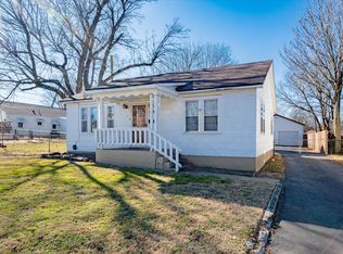 1553 S Missouri Ave, Springfield, MO 65807