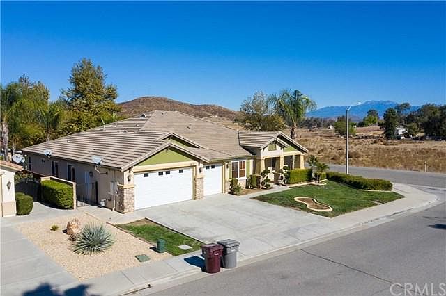 1st image of 29738 Newmarket Dr