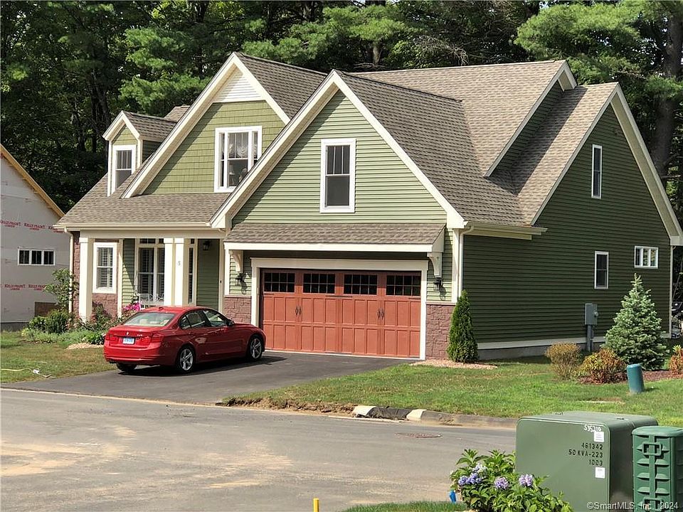 3 Applegate Ln Granby CT Zillow