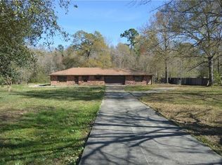 29233 Henry White Rd, Albany, LA 70711