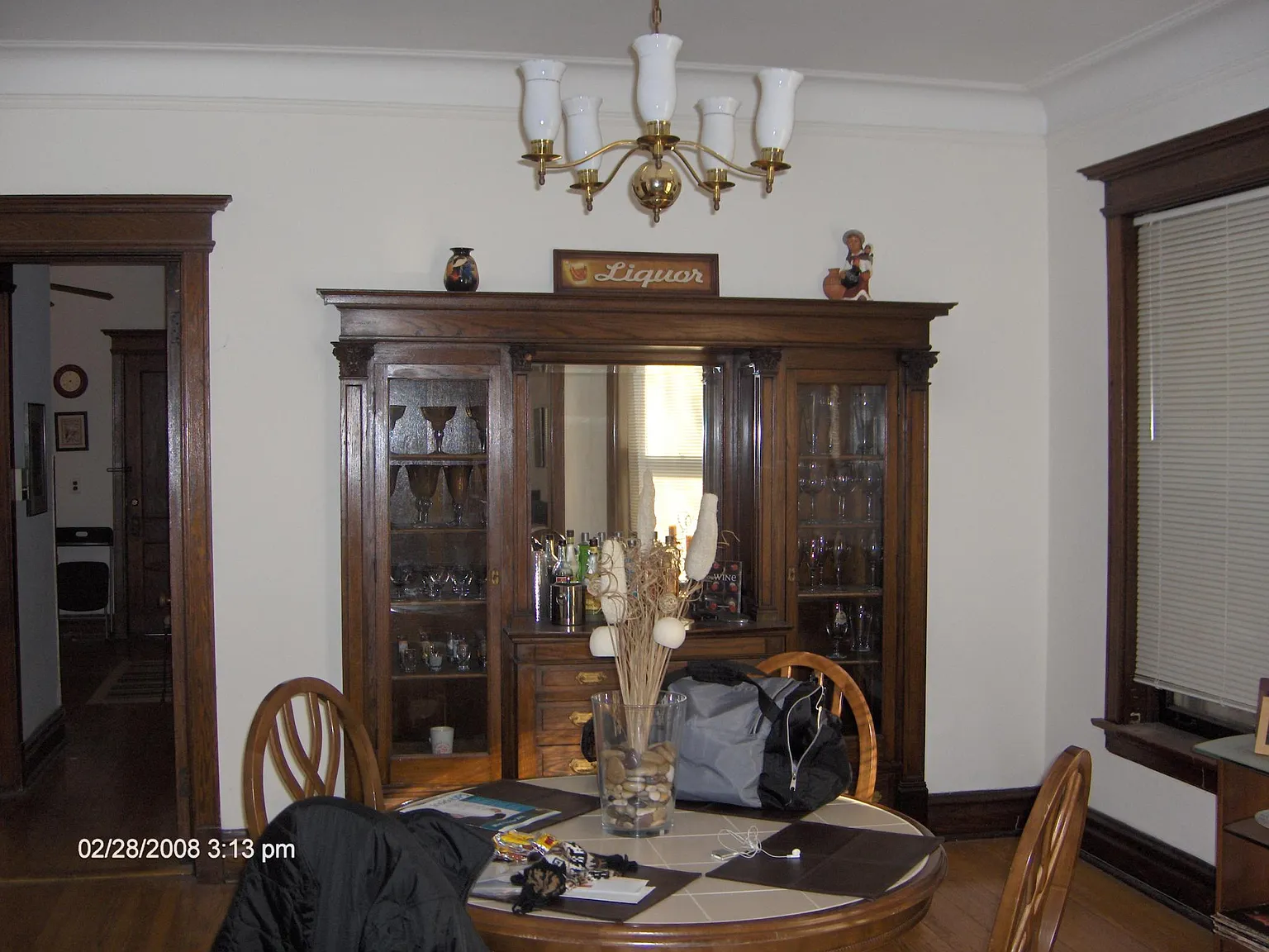 4323 N Damen Ave — Photo 2