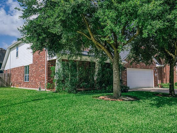 3rd image of 13903 Pawnee Trails Dr