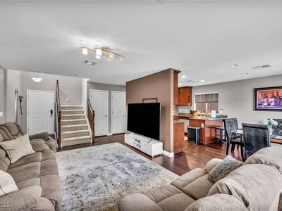 8032 Allensford Ave, Las Vegas, NV, 89178
