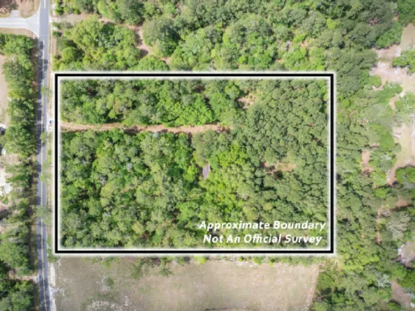 1421 Baughn Rd NW, Lake City, FL 32055