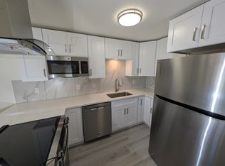 425 Manhattan Dr APT C, Boulder, CO 80303
