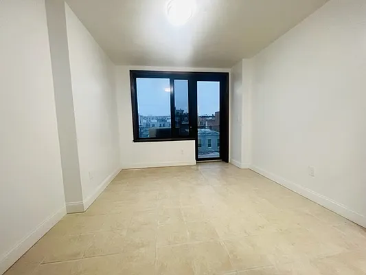 Rented by Nest Seekers International | media 28