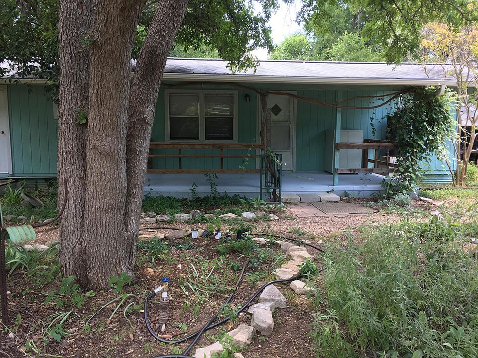 front door, front porch, shade tree