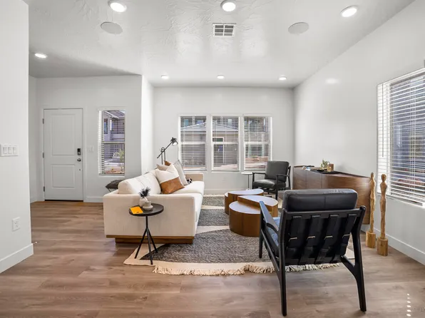 350 SW Old Highway 91 #81, Ivins, UT 84770