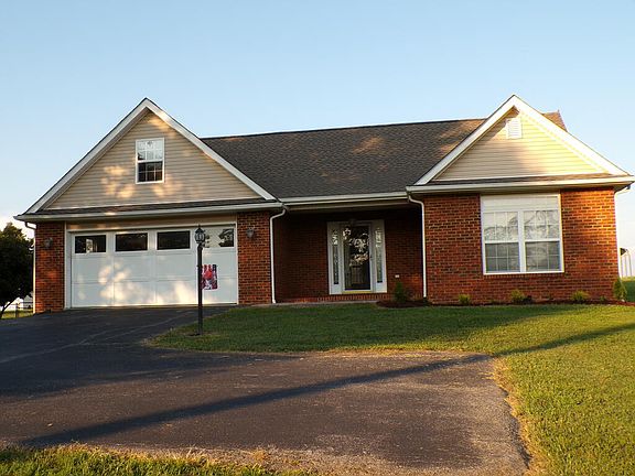 3rd image of 18560 Westinghouse Rd