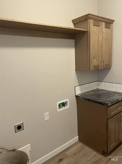 1122 Crestview Dr — Photo 20