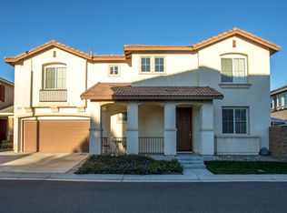3387 Greenpark Ln, Riverside, CA 92503
