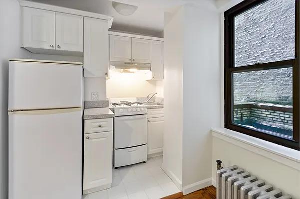 Rented by Oxford Property Group | media 22