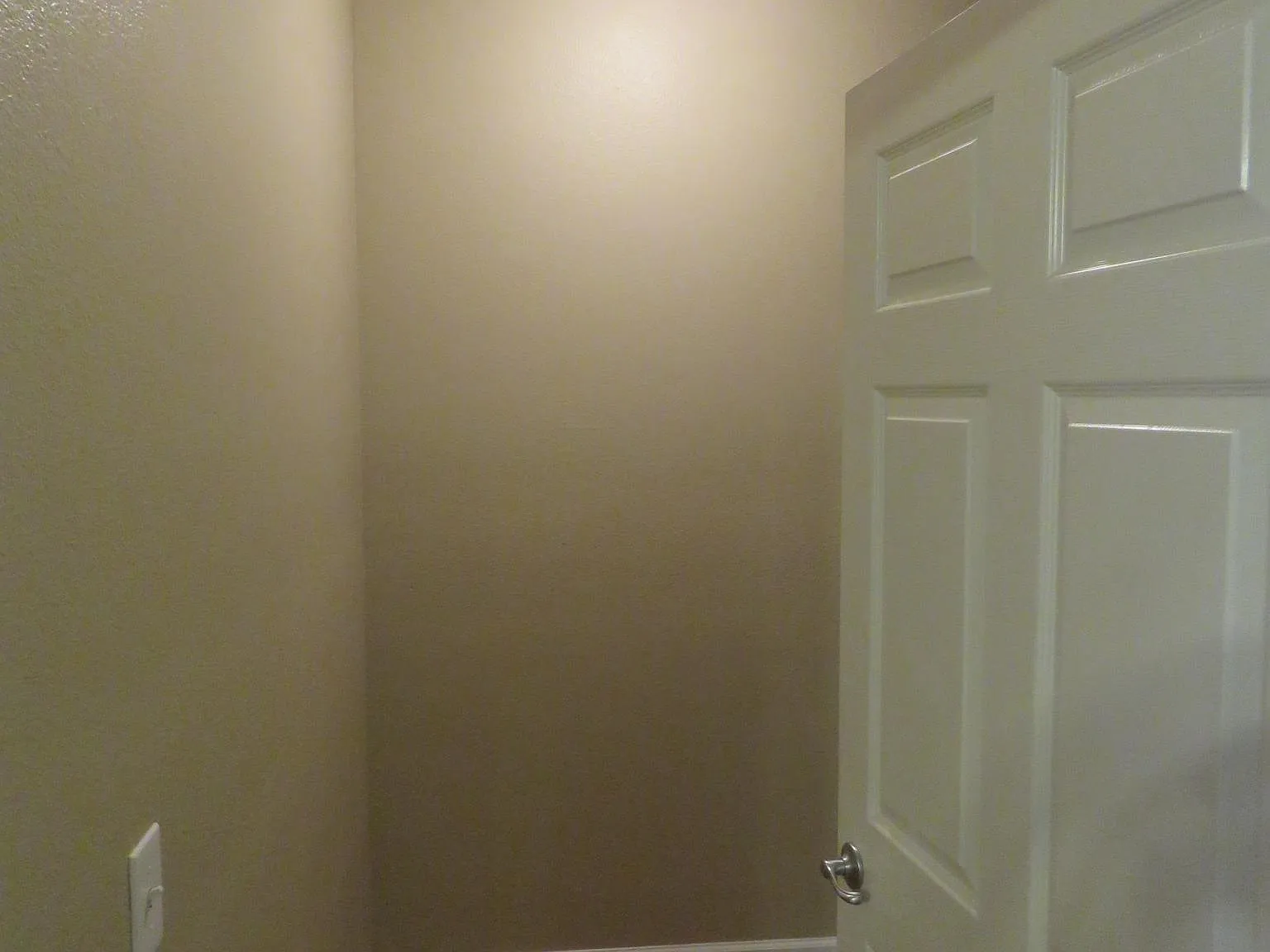 2 bed, 1016 sqft, $2,100 — Photo 4