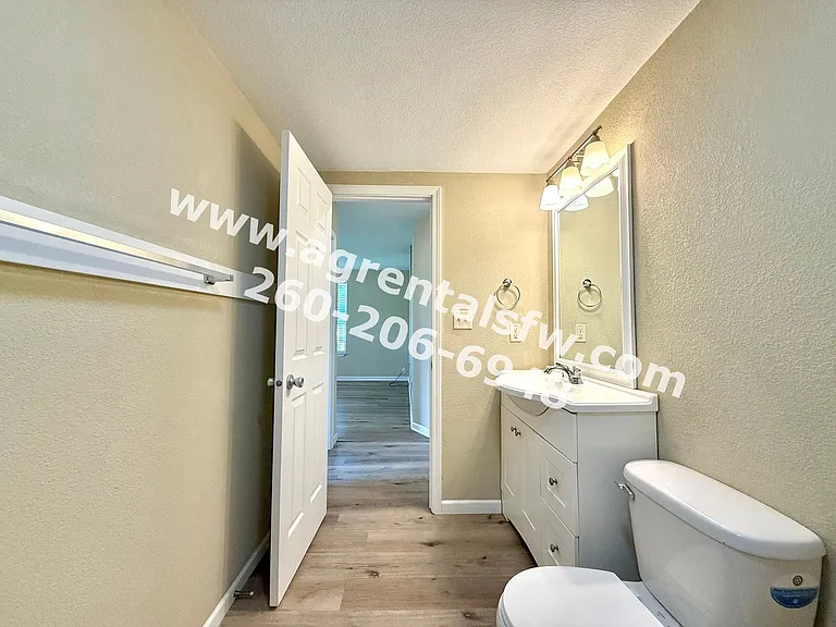 337 Lincoln St — Photo 7
