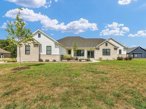 200 Constitution Blvd, Monticello, IL 61856