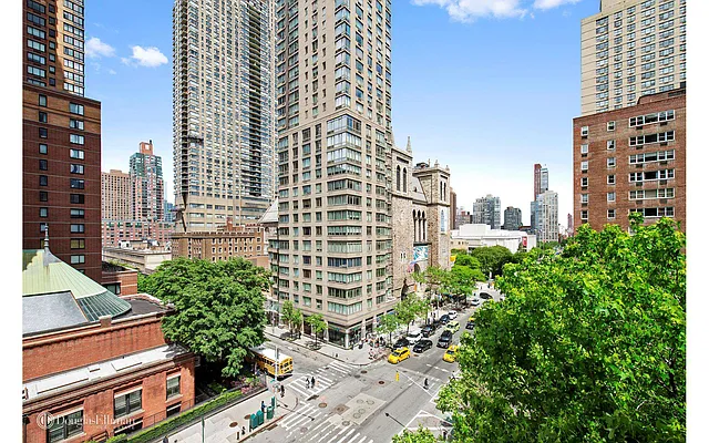 Sold by Douglas Elliman | media 28