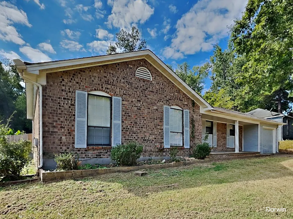 4225 Oakcrest Ave