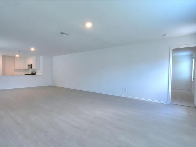 336 Dragonfly Park — Photo 18