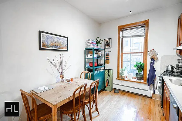 Rented by Highline Residential | media 8