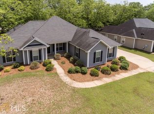 243 Grove Ln, Kathleen, GA 31047
