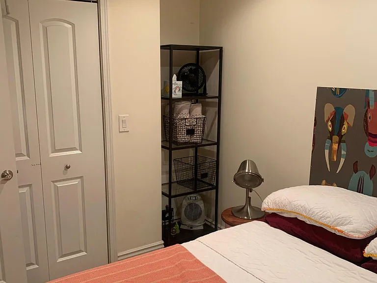 1032 N Mozart St #1 — Photo 11
