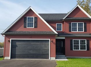 29 Freedom Dr, Plattsburgh, NY 12901