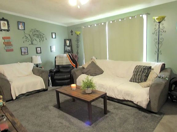 4th image of 2717 Jaret Ave
