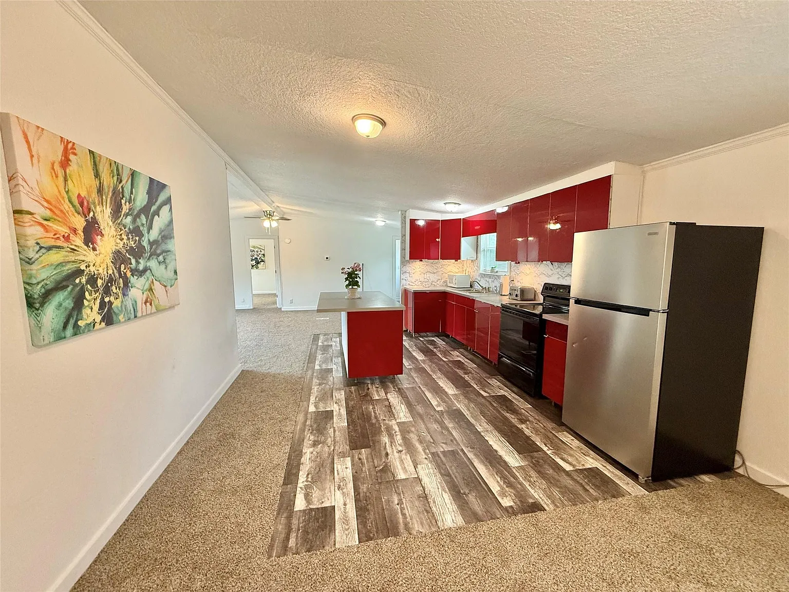 4 bed, 2.0 bath, 1848 sqft, $1,700 — Photo 2